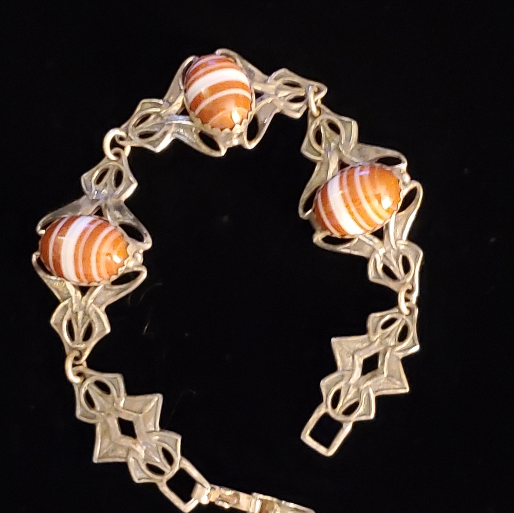 Vintage Sterling Arts and Crafts Style Banded Agate Bracelet